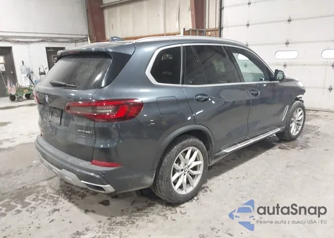 2020 BMW X5 xDrive40I z USA, uszkodzony, nr VIN 5UXCR6C0XL9C46900